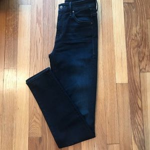 Mother High Waisted Looker Jean